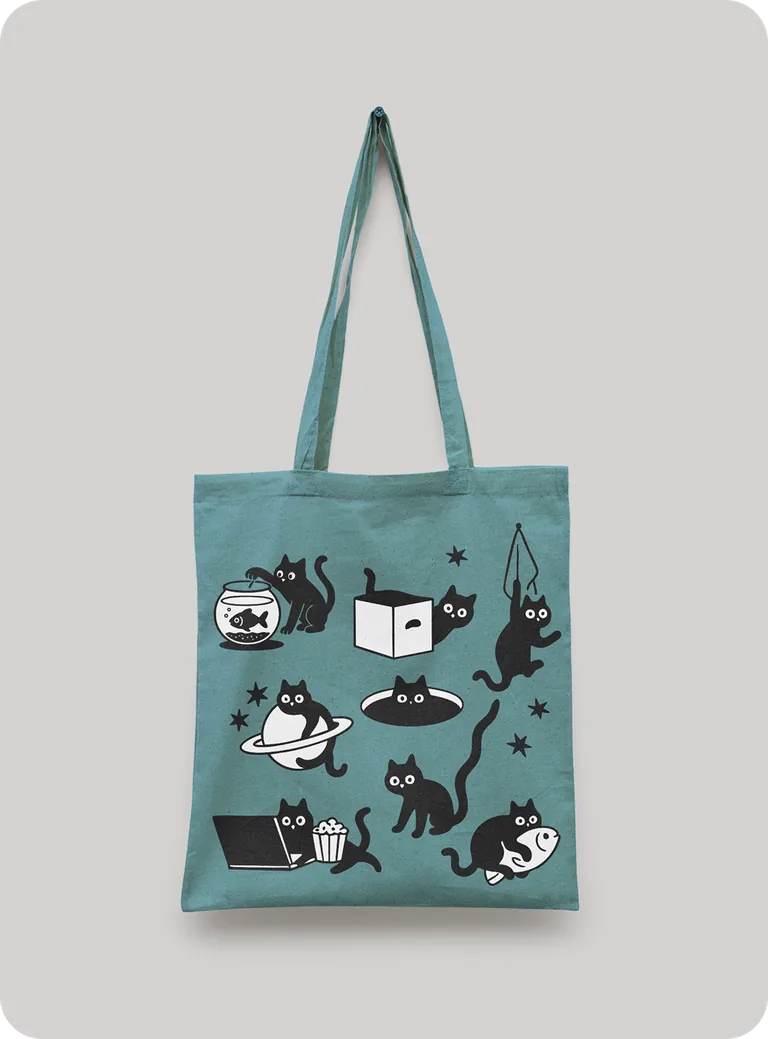 Tote bag for Maramao Vintage Market. Blue shade reminds the color that was unsaturated on sun.